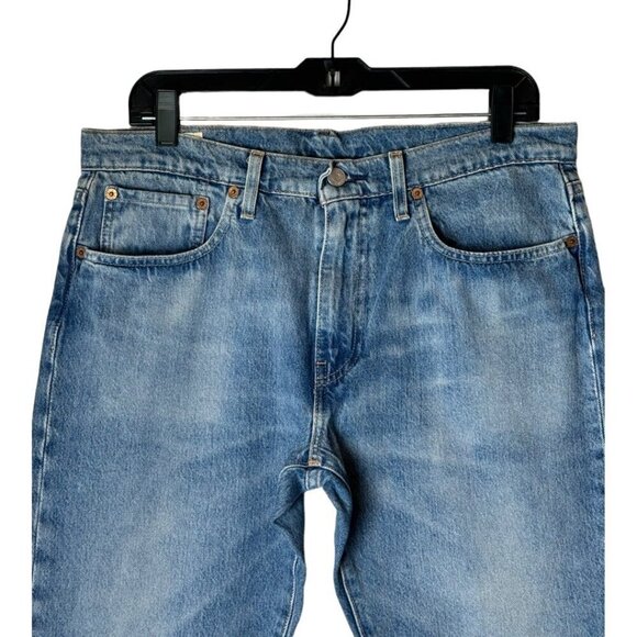 Levis Premium Jeans Men 32x32 Blue Medium Wash Cotton Blend Taper Fit Zipper Fly - Picture 4 of 11